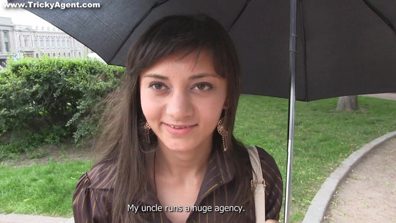 Tricky Agent: Záludný casting s creampie