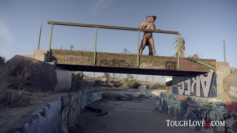 ToughLoveX: TOUGHLOVEX - Latina Abby Lee Brazílie tvrdě šuká venku