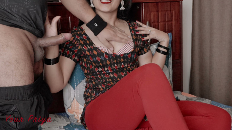 Your Priya: 熱くてセクシーなバービーが激しくオーガズムを抱きながら中出し