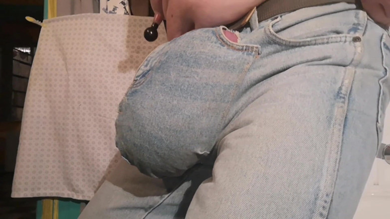 Monster_Meat_: DAY2 extreme pumping in 2stage plus dressed up