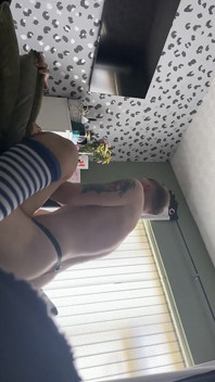 Saya menunggang batang awak seperti seorang awek yang baik