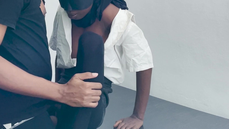 Petite Erotic Africa: Cette petite black aime prendre cette grosse bite
