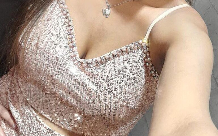 priyankasingh999: Hisap lelaki puting saya