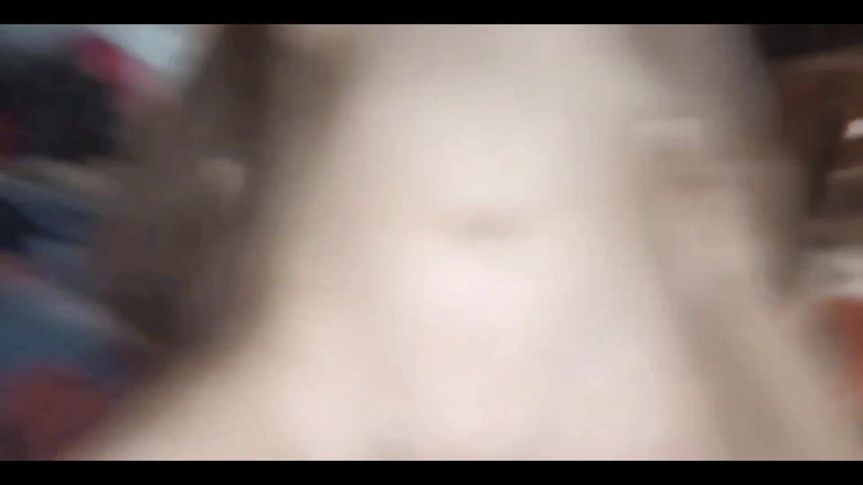 Astrid Cute: Eles me deixam no comando da minha meia-irmã inocente e...