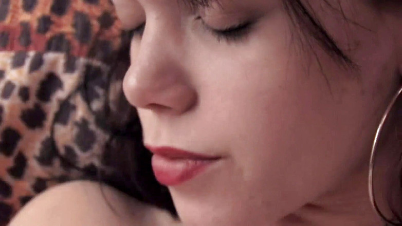 Toy Sluts: Busty babe spreading her legs for a vibrator to please...