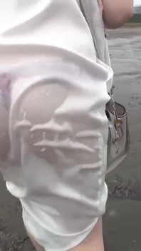 Promenade arrière torride avec une pêche en plein air qui conduit sans arrêt, partie 1