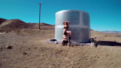 Leon Lambert Girls Twerk Parties CFNM: Outdoor Scisscoring with Jamie and Holly to reach Lesbian Orgasm...