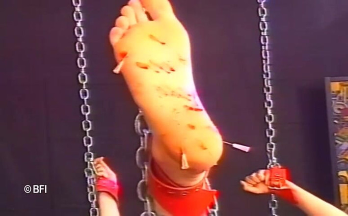 Hardcore slave sex: Candle terror