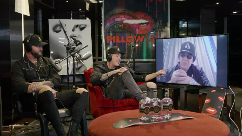 Pillow Talk: Gene Simmons on S＊x and Rock N' Roll