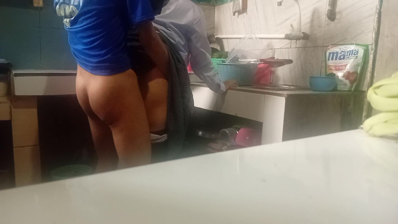 Famly sex: Hijab đại học lan truyền tại Entot Om tại nhà của...