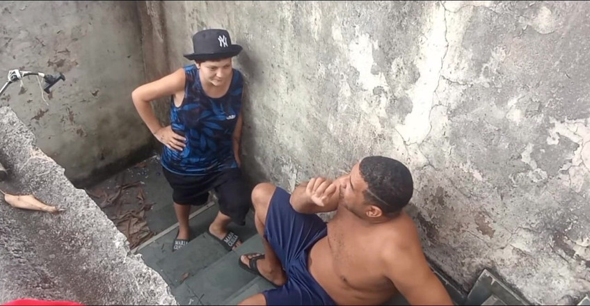 Sapatinha: I Got the Neighborhood Butch to Suck Me off on...