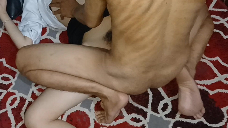 Amazingbeautycum: Bölüm 6 - üniversiteli kötü genç kız mola saatlerinde mushola'da sikişiyor