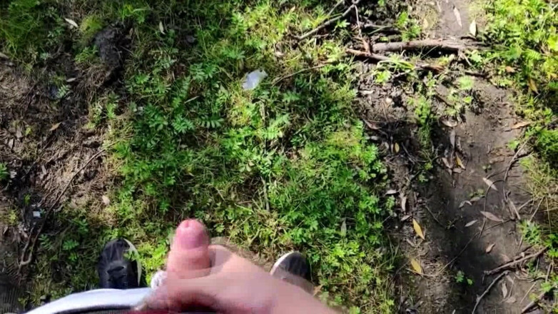 qaz11: Rychlá ruční práce u řeky