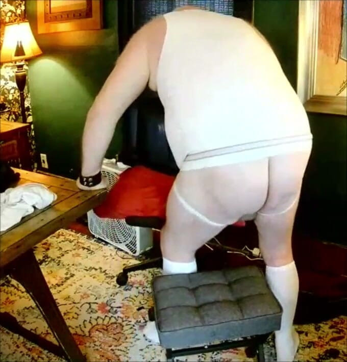 beardaddychub: Bear Stepdaddy Chub Shoots While Jerking in Jock