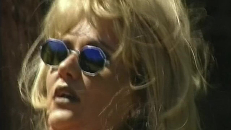 VHS-Vixxxen: Ele fode sua esposa na Harley