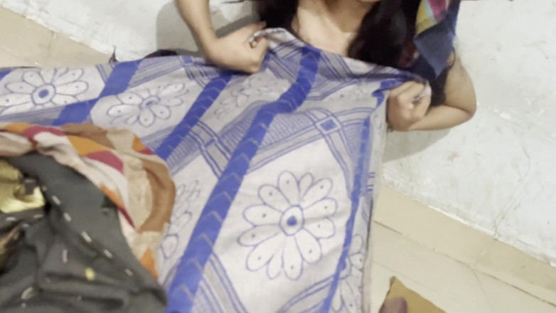 NikiRathod: เย็ดหีกับสาวเดสีหน้าอกใหญ่
