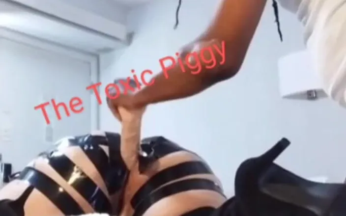 Kimmywetwet: SSBBW Anal Slave Takes 12 Inches in Gaping Asshole