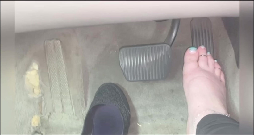 BellaBlast: Pedal play: तेज गति और बड़े पैरों के साथ निर्देश झटका, पूर्ण नियंत्रण