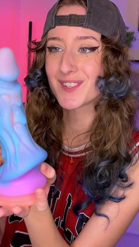 Un Gros Collector Dans La Chatte, La Vendeuse Du Gamestore Veut Ma Queue! - JOI Fr Gamergirl Altgirl