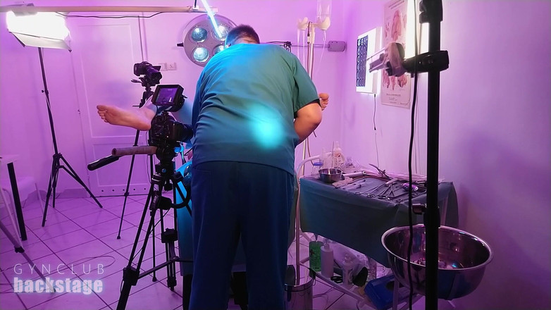 Medical fetish studio gynclub: Frauenarzt-orgasmus