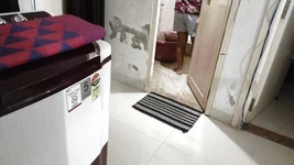सेक्सी हॉटगर्ल21 आंटी बाथरूम में देखने पर बहुत सेक्सी गतिविधि करती है।