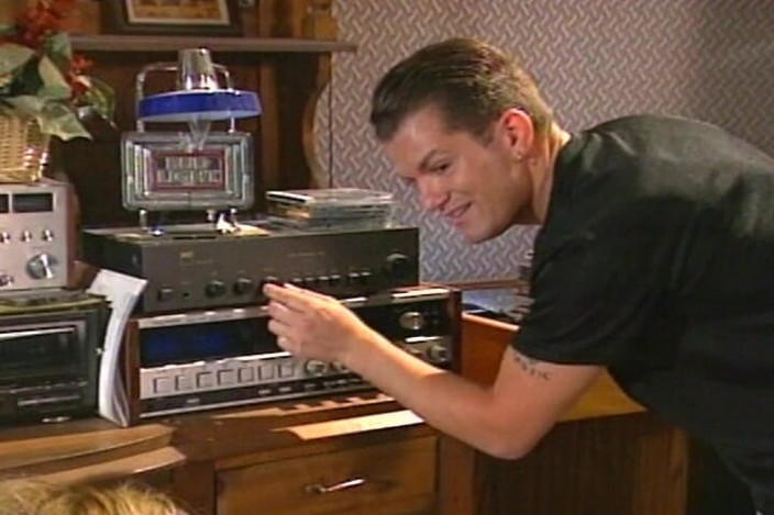 THAGSON RETRO: Cô bé tóc vàng vú to được móc cua và đụ mạnh