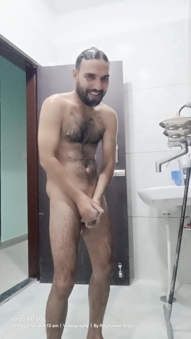 Indian Desi Gay Masterbation with Live Friends (Indian Desi Man)