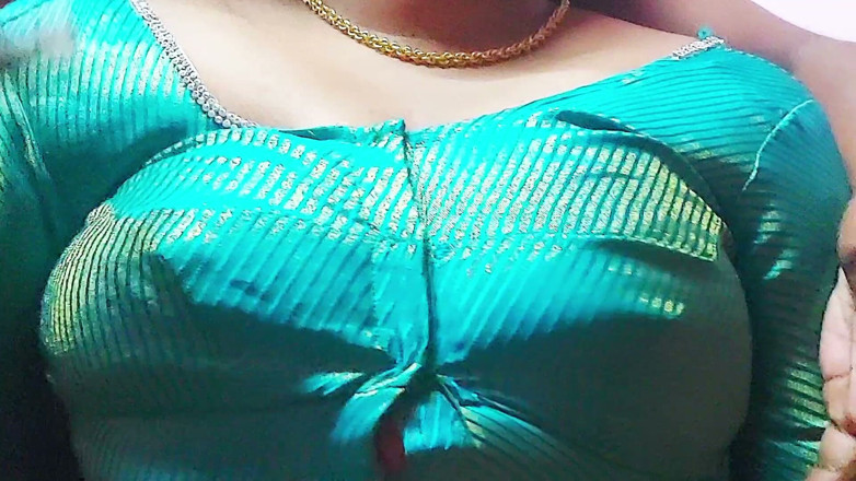 Desi Mohini: Горячая сексуальная учительница дези, секс-видео