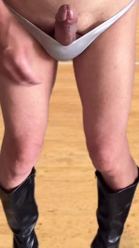 I'm Inserting an Anal Vibrator Into My Miniskirt Boots Secretgakuen