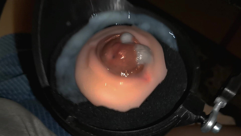 SEXY_GUYBEST: Sebagian besar spermanya muncrat kaya air mancur yang panas!