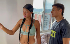 SOFIAYRIKY: Я допомагаю своїй сором'язливій зведеній сестрі в її соціальних мережах, щоб я міг її трахнути, і в кінцевому підсумку кінчаю їй в дупу