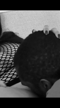 BBWふしだらな女Anastasia Luxが積によって彼女の黒い雄牛