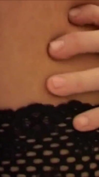 Duas mulheres com dois paus ótimos e excitantes no cu