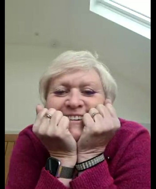 Uk Joolz: 和joolz的谈话场景 8