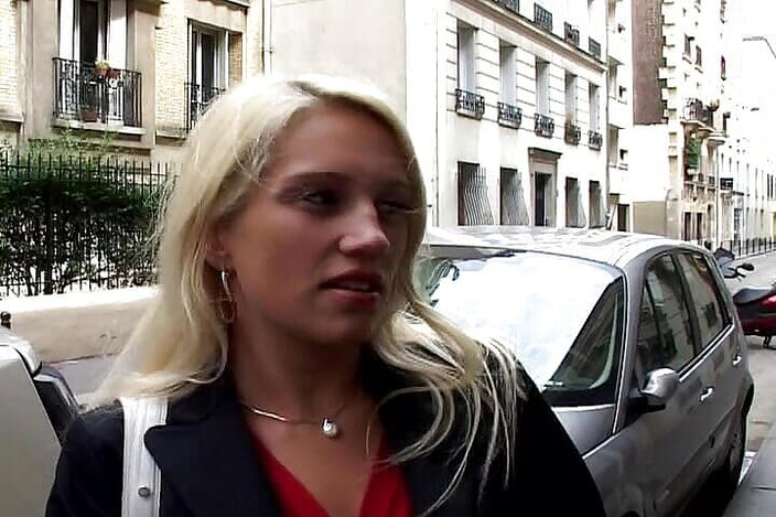 Planete Francaise: Seksowna blond dziwka z Francji rozciągnięta jej dupek