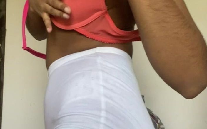 naira aswin: Des étudiantes ont les vidéos les plus regardées