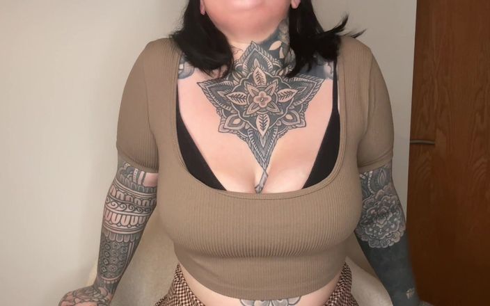 Miss Valentina: Text Me Interactive