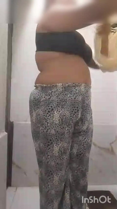 Sexgarl84: Já i můj manžel jsme šťastní, když mu pošlu video