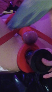 Tenere il buco aperto per un buco del maiale