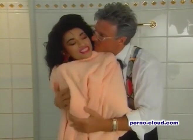Porno Cloud: Empregadas em tempo integral - DVD
