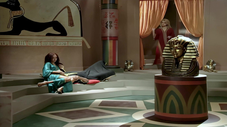 Antonio Adamo Film: Inside the Pyramid - the Ancient Priestess's Ass