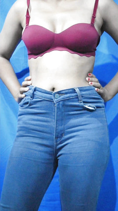 Johnny Jr.: Känslig indiskt bysex - del 1