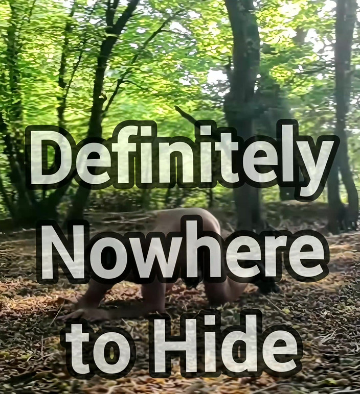 MaleModel: Pantat di Public Woodland