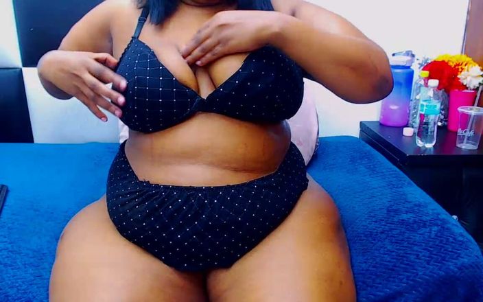 Big black clapping booties: Jack off to My Monstrous BBW Ass, Episode 1036