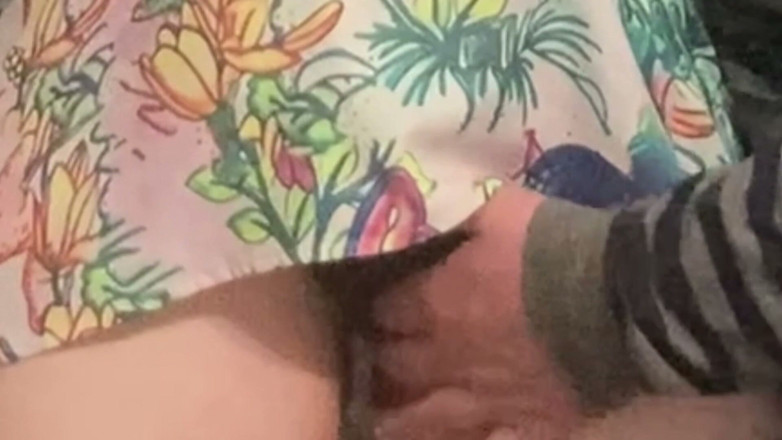 PriyaNaavya: Paroháč Pervert prstění kočičky kundičky obecně