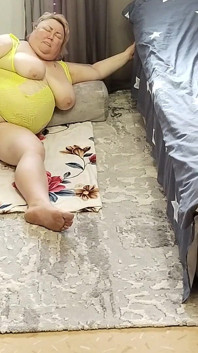 बड़ी चूत और विशाल स्तन सौतेली मम्मी एपिसोड 1