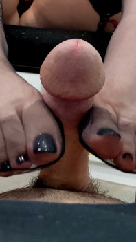 Cum on Feet: Barefoot & Nylon Footjob Cumshots Compilation #19 - Dame Olga (4k) (657)