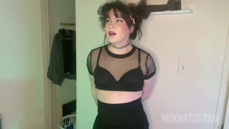 Natalie Napoli: Kadın kılıklı striptizci olarak kapana kısıldı