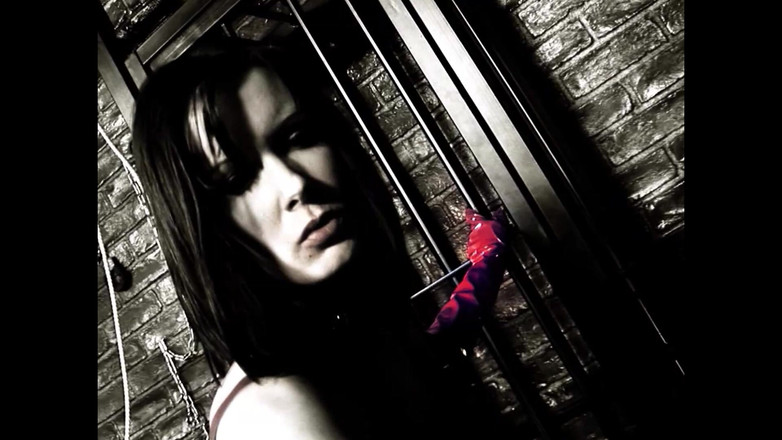 British Porn: 그녀의 젖은 보지를 존나게 따먹고 빠르게 유혹하는 Vixen