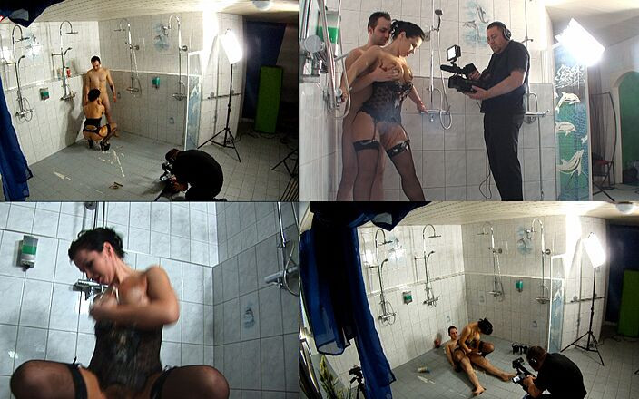 Lydia Privat: 내 자지를 빨아주는 발정나서 빨아주기